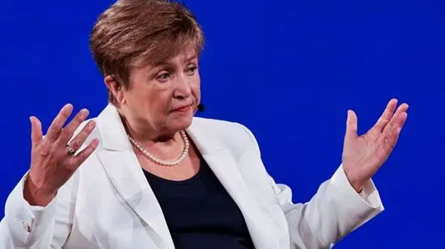 ఉద్యోగాల మార్కెట్‌పై సునామీ లాంటిది ఏఐ