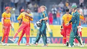 కంగారూలకు షాక్‌