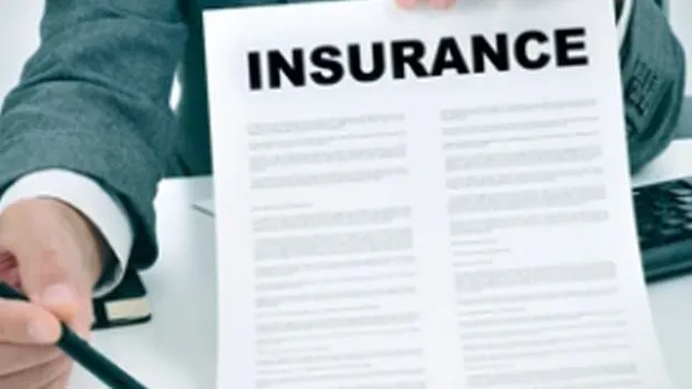 ప్రభుత్వ ఉద్యోగులు, పెన్షనర్లకు ప్రమాద బీమా ధీమా