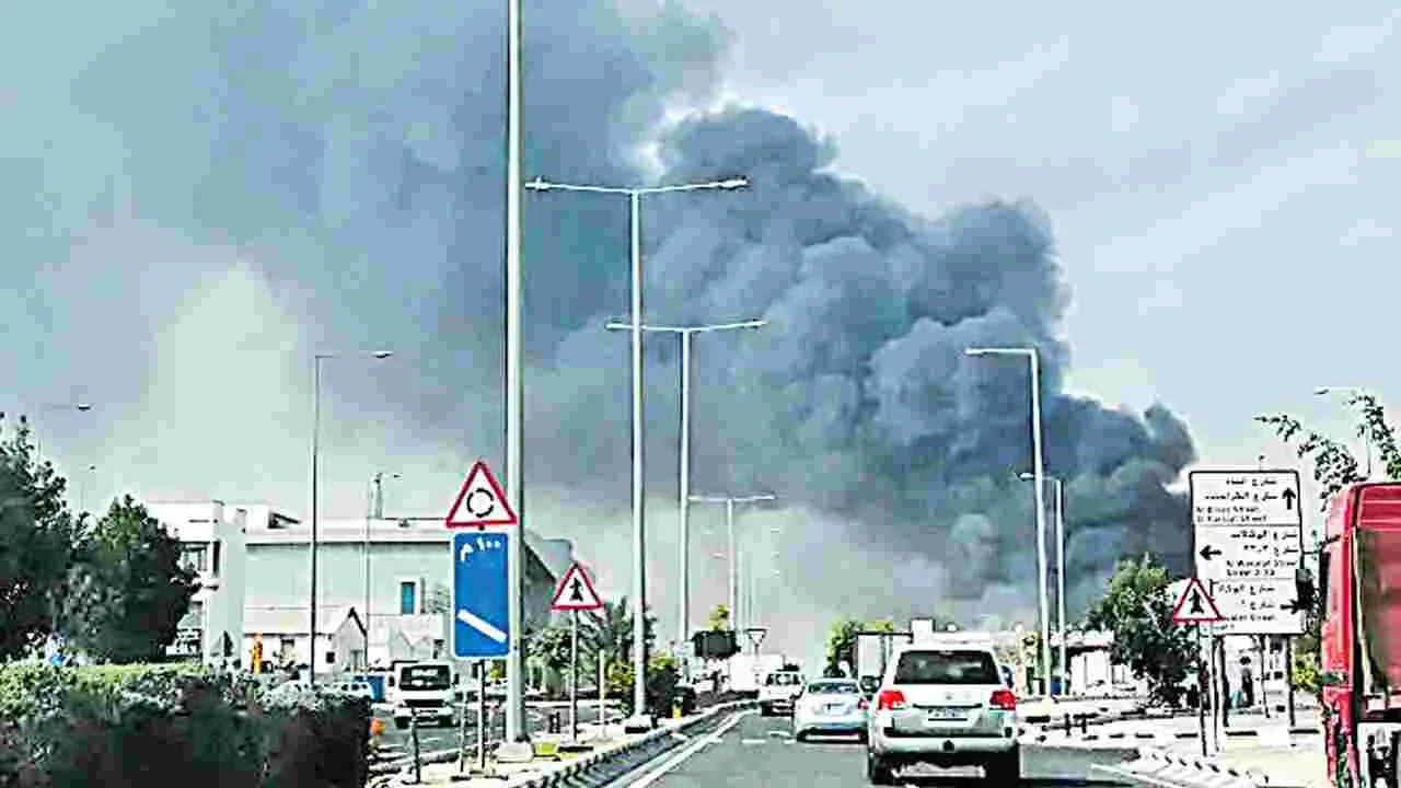 గల్ఫ్‌లో ప్రార్థనా మందిరాల మూసివేత