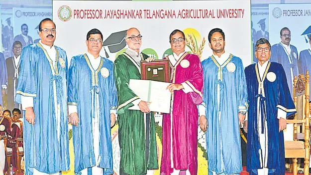 నూతన పద్ధతులతో పంట సరళిలో మార్పు తేవాలి