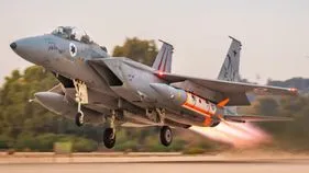 బ్లూ స్పారో క్షిపణితో ఖమేనీపై దాడి