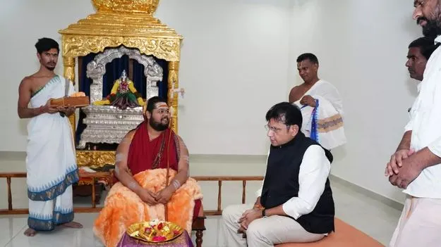 సమాచార లోపంతోనే గందరగోళం