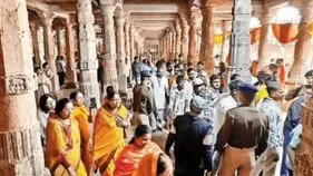 ‘భోజ్‌శాల’ మసీదు ప్రాంతంలో ఆలయ ఆనవాళ్లు