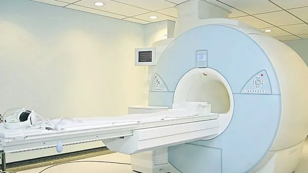 ఎంఆర్‌ఐ యంత్రాల కొనుగోల్‌మాల్‌