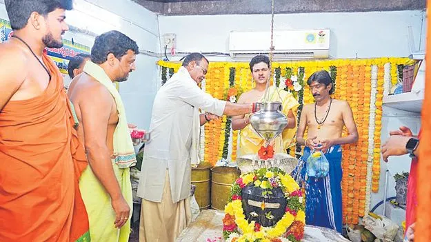 వచ్చే మూడేళ్లు అభివృద్ధిపైనే దృష్టి 