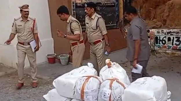 ట్రిప్పుకు రూ. 60 వేల కమీషన్‌ 