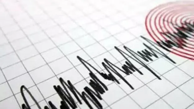 వినుకొండ పరిసరాల్లో భూ ప్రకంపనలు