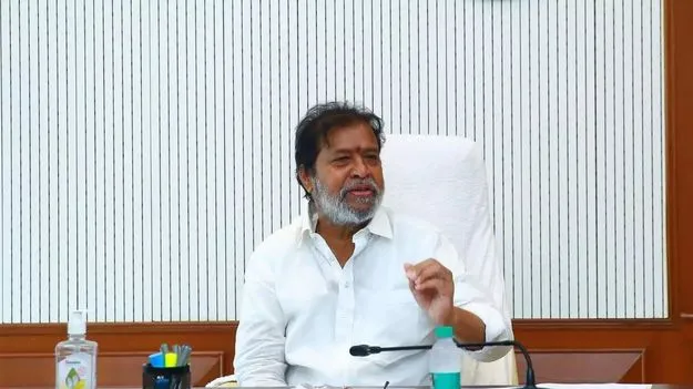 అభివృద్ధి అంటే అంతస్తులు కాదు