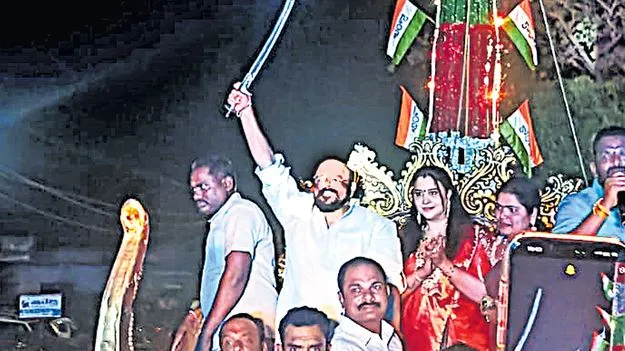 ఎవరొచ్చినాపరకాల మనదే..!