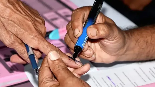 16న మేయర్లు, చైర్‌పర్సన్ల ఎన్నిక