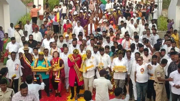 29 రోజులు.. 403 కిలోమీటర్లు 