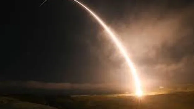 అమెరికా ‘ప్రళయ కాల’ అణుక్షిపణి పరీక్ష