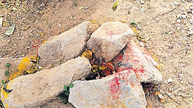 గురుకులంలో క్షుద్రపూజలు? 