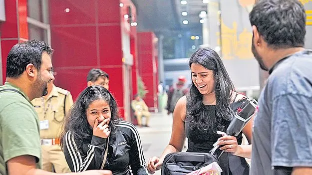 357 అంతర్జాతీయవిమానాల రద్దు