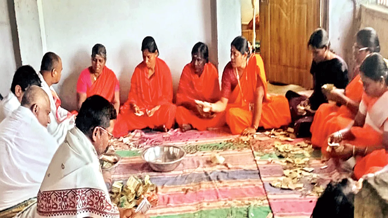 కాల్వబుగ్గ హుండీ ఆదాయం రూ.5.52 లక్షలు