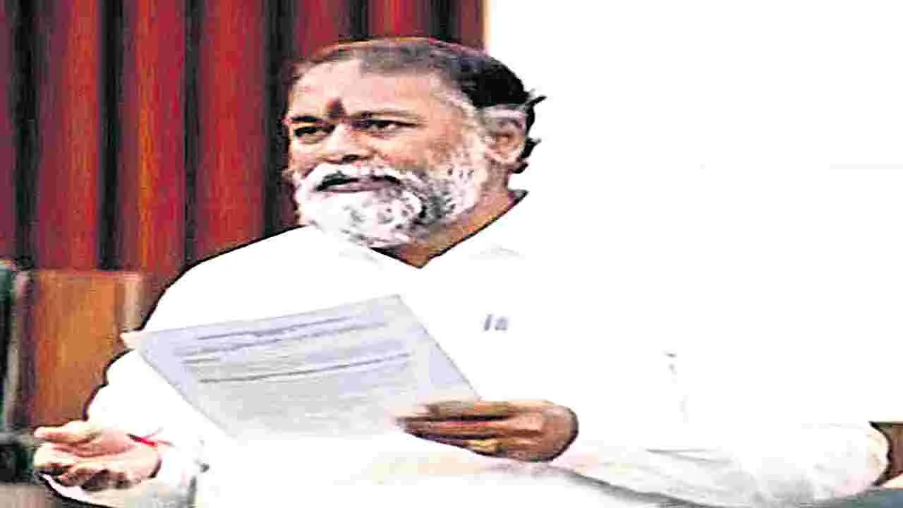 గోవాడ షుగర్స్‌ను ఆదుకోండి 