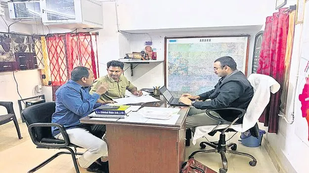 అరకులోయ పోలీస్‌ స్టేషన్‌ తనిఖీ