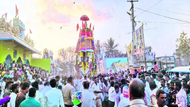 FESTIVALS: వైభవంగా రథోత్సవాలు