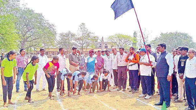 క్రీడాకారులకు శిక్షణ అవసరం