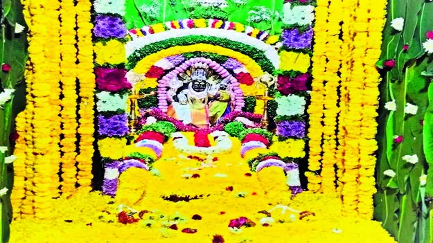 GOD: వైభవంగా లక్ష్మీనరసింహస్వామి కల్యాణం