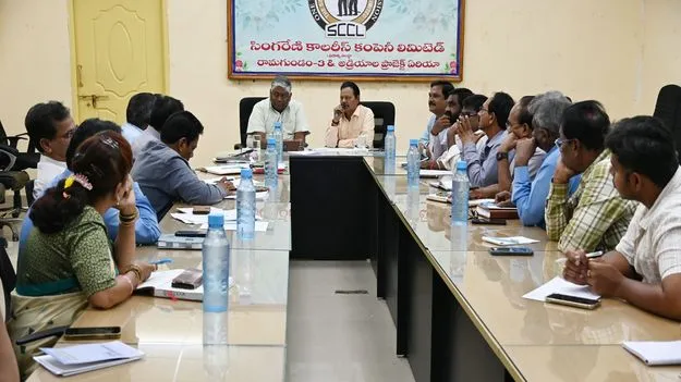 సమ్మెకు దూరంగా ఉండండి 