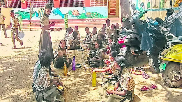 RO PLANT: నిరుపయోగంగా ఆర్వో ప్లాంట్‌లు 