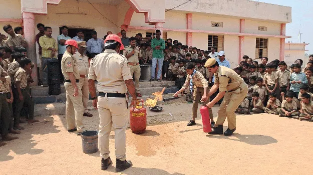 అగ్నిప్రమాదాలపై అప్రమత్తంగా ఉండాలి