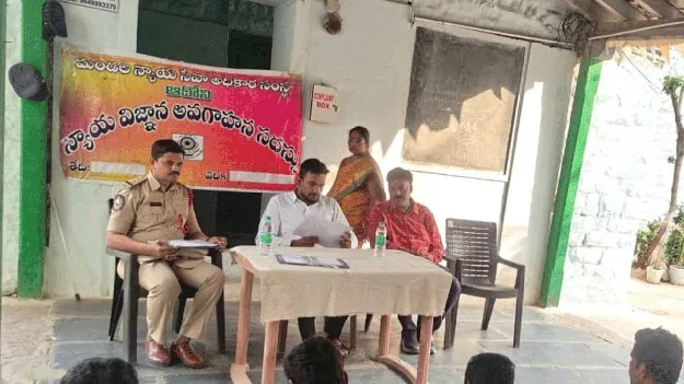 ఆదోని సబ్‌ జైలు తనిఖీ  