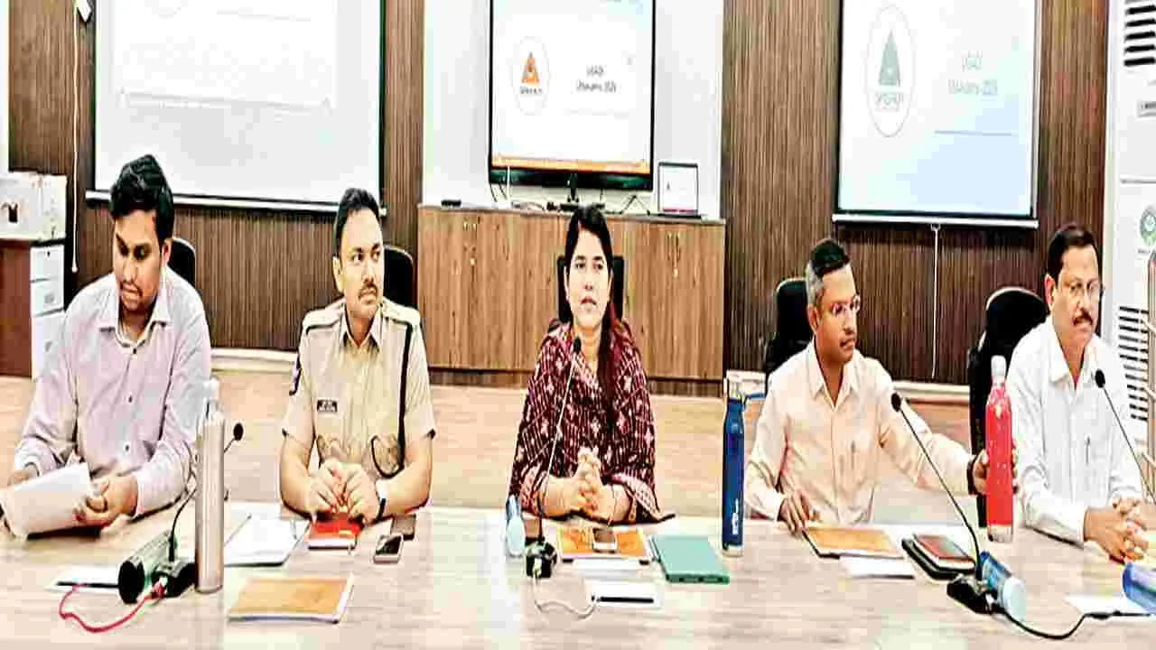 ఉగాది ఉత్సవాలను ఘనంగా నిర్వహించండి