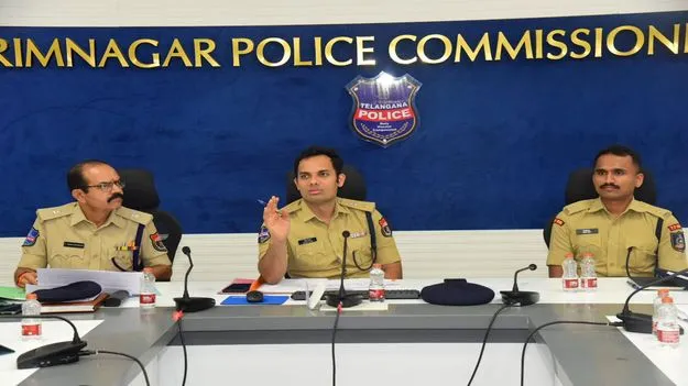 Karimnagar:   ‘మ్యూల్‌ అకౌంట్ల’పై ఉక్కుపాదం