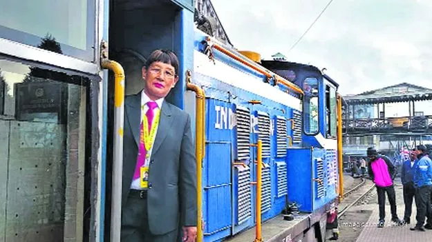 చరిత్రను తిరగరాసిన సరిత