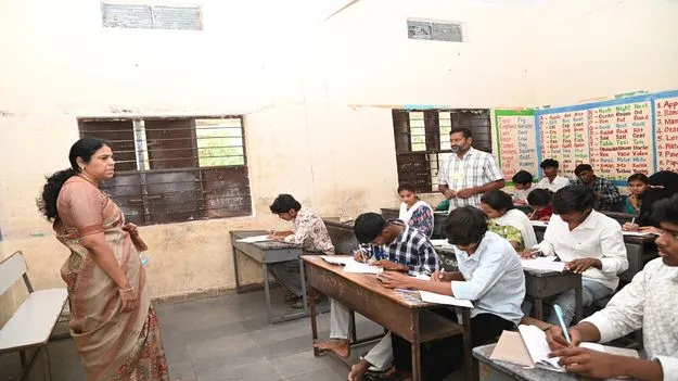 ప్రశాంతంగా ఇంటర్‌ పరీక్షలు ప్రారంభం