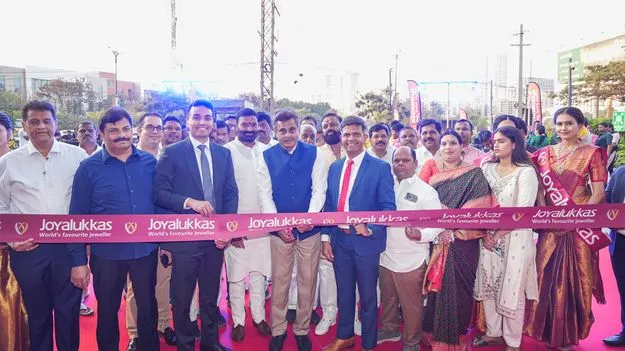 జోయాలుక్కాస్‌.. కొత్త షోరూమ్‌