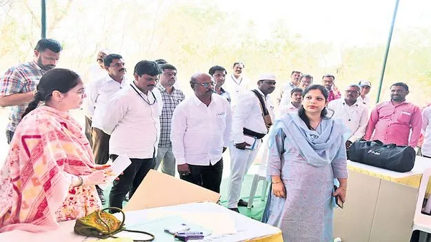 ఎన్నికలను సమర్థవంతంగా నిర్వహించాలి 