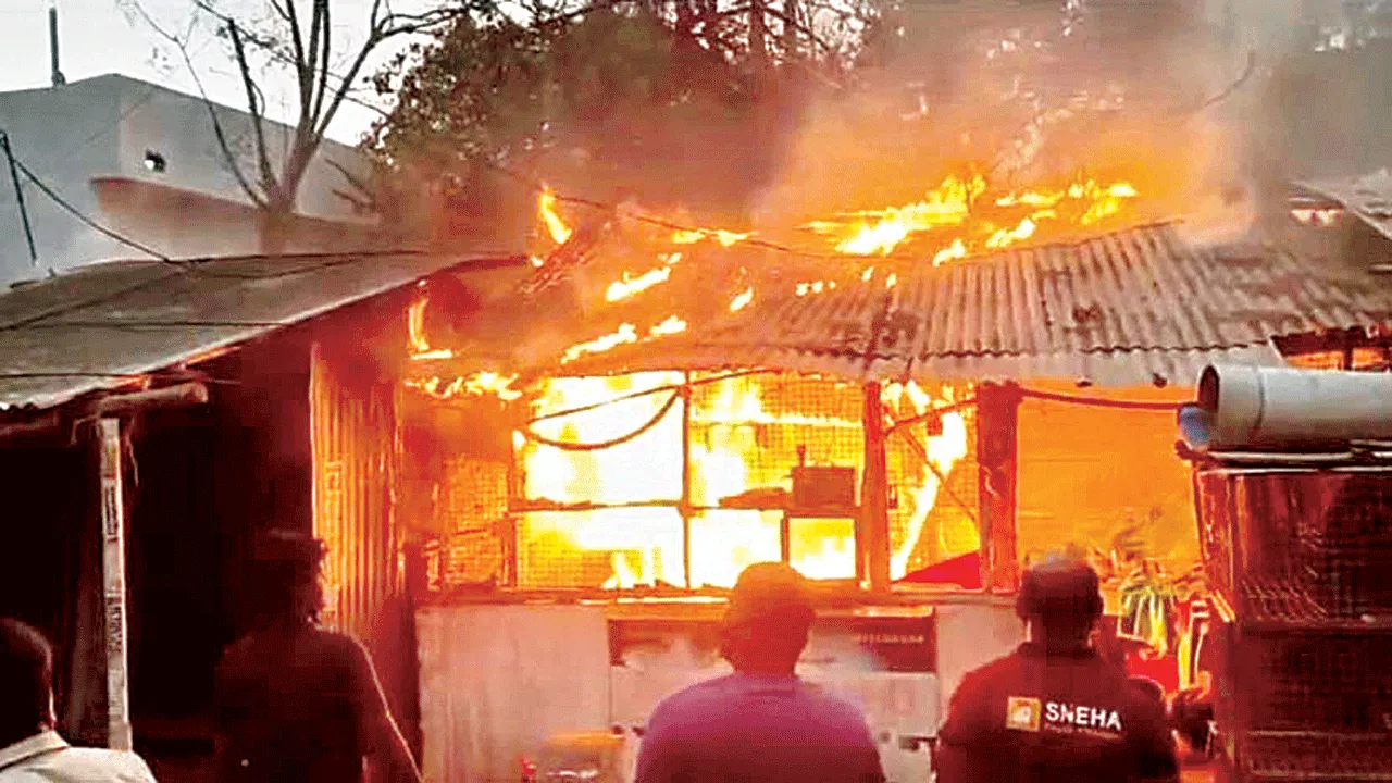 రంగోయిలో గ్యాస్‌లీకేజీ.. మంటలు వ్యాప్తి