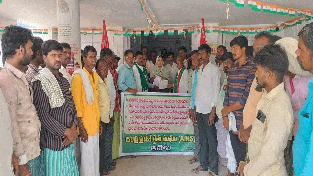 సాగునీటి కష్టాలను తీర్చాలి