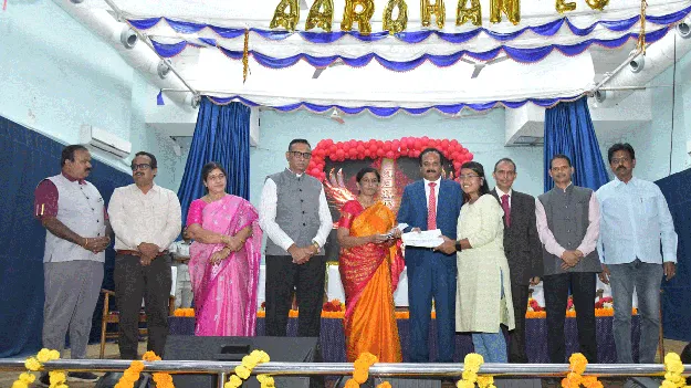  ఇష్టపడి.. కష్టపడి చదివితేనే గొప్ప లక్ష్యాలు సాకారం