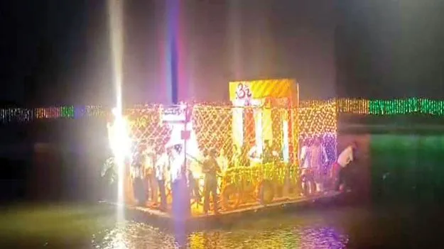 వైభవంగా జలదుర్గ గోకర్ణేశ్వరస్వామి తెప్పోత్సవం