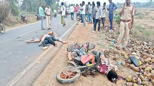 మద్యం మత్తు.. అతివేగం