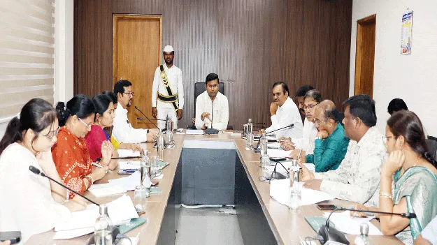 విధుల్లో అలసత్వం వహిస్తే చర్యలు తప్పవు