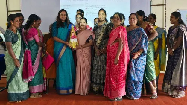 Karimnagar:  పంచాయతీరాజ్‌ చట్టంపై అవగాహన కలిగి ఉండాలి