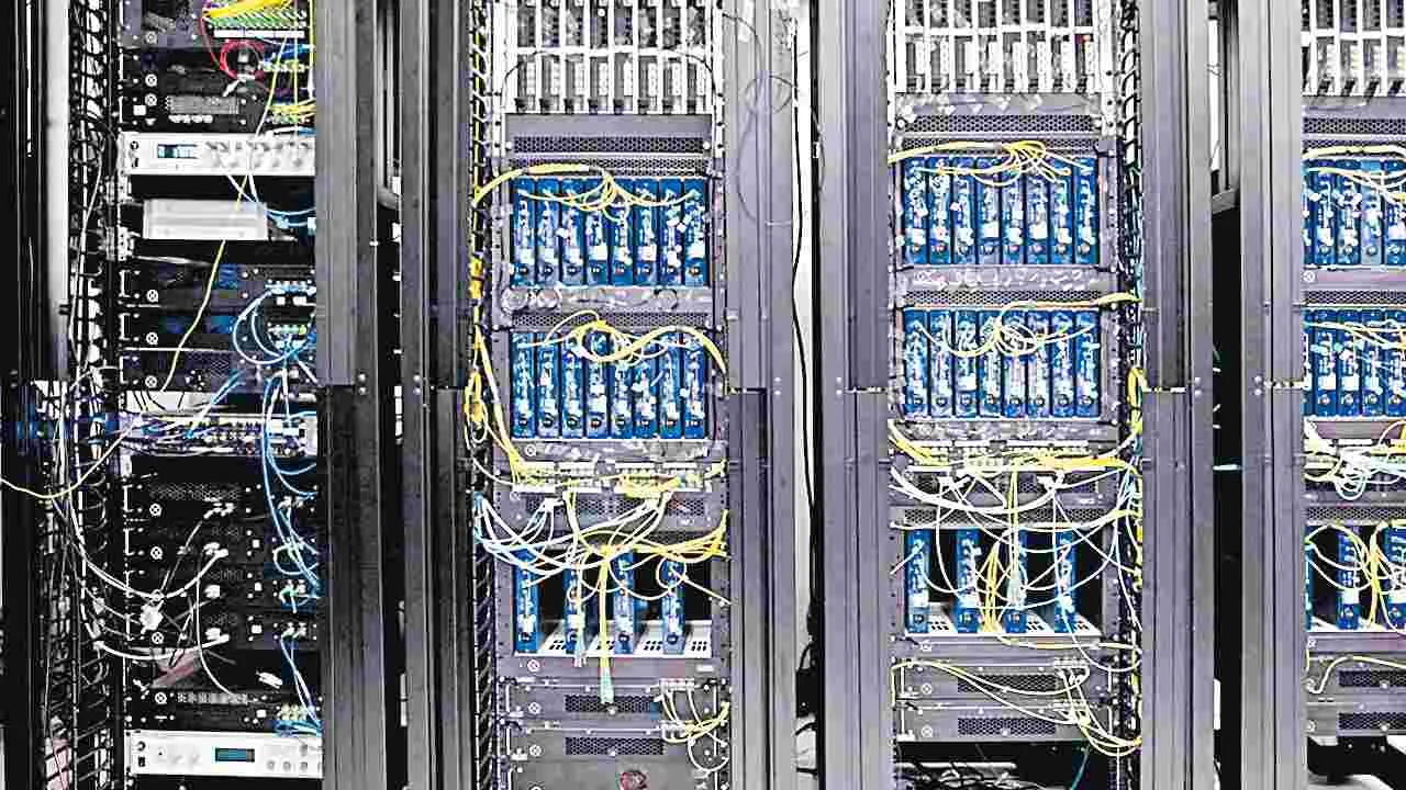 లక్ష మంది మన విద్యార్థులే!