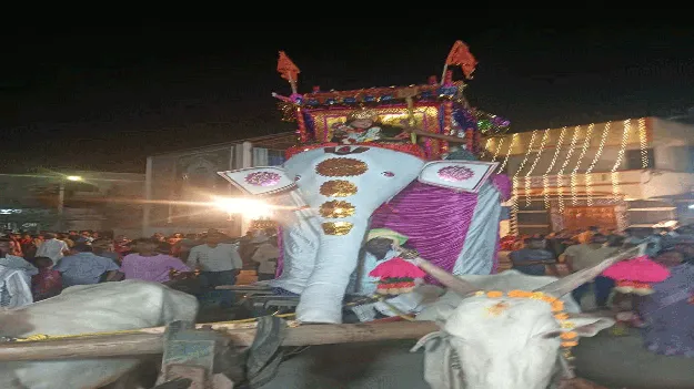  ఘనంగా మన్మథ స్వామి పూల రథోత్సవం