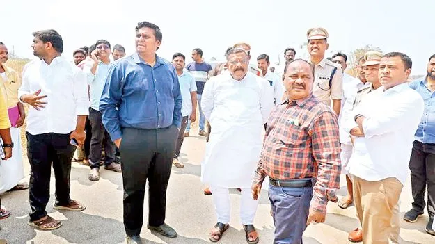 సీఎం పర్యటనను విజయవంతం చేయాలి 