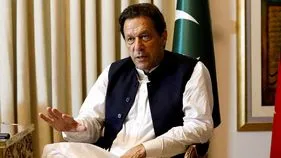 కుడి కంటి చూపు కోల్పోయిన ఇమ్రాన్‌