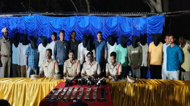 లక్షెట్టిపేటలో నకిలీ కరెన్సీ చలామణి