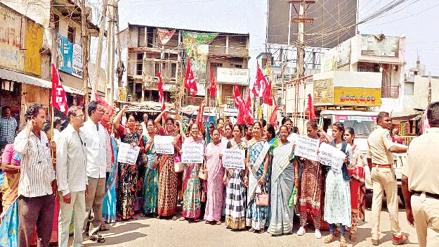 అక్రమ అరెస్టులను ఖండిస్తున్నాం