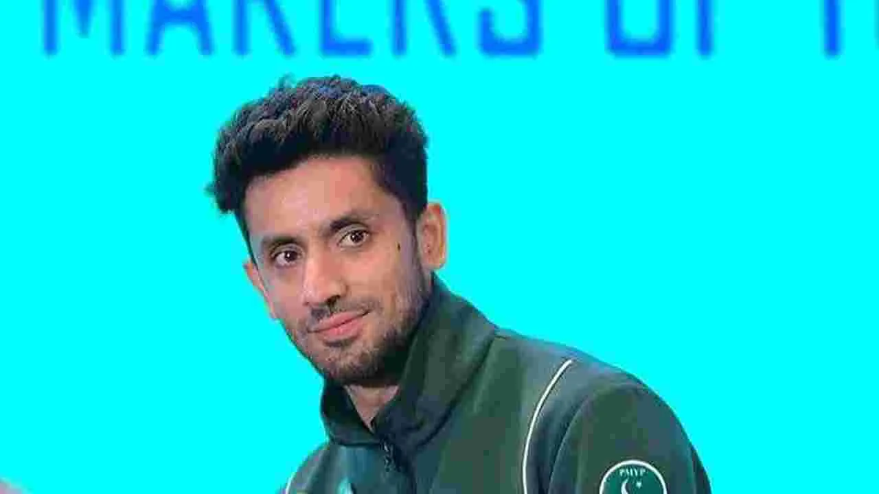 మ్యాచ్‌కు ముందు అంట్లు తోమాల్సి వచ్చింది