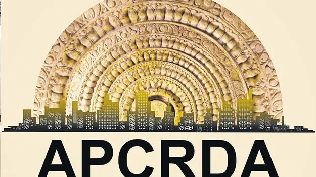 రాజధానిలో అధికారుల మధ్య కోల్డ్‌వార్‌!